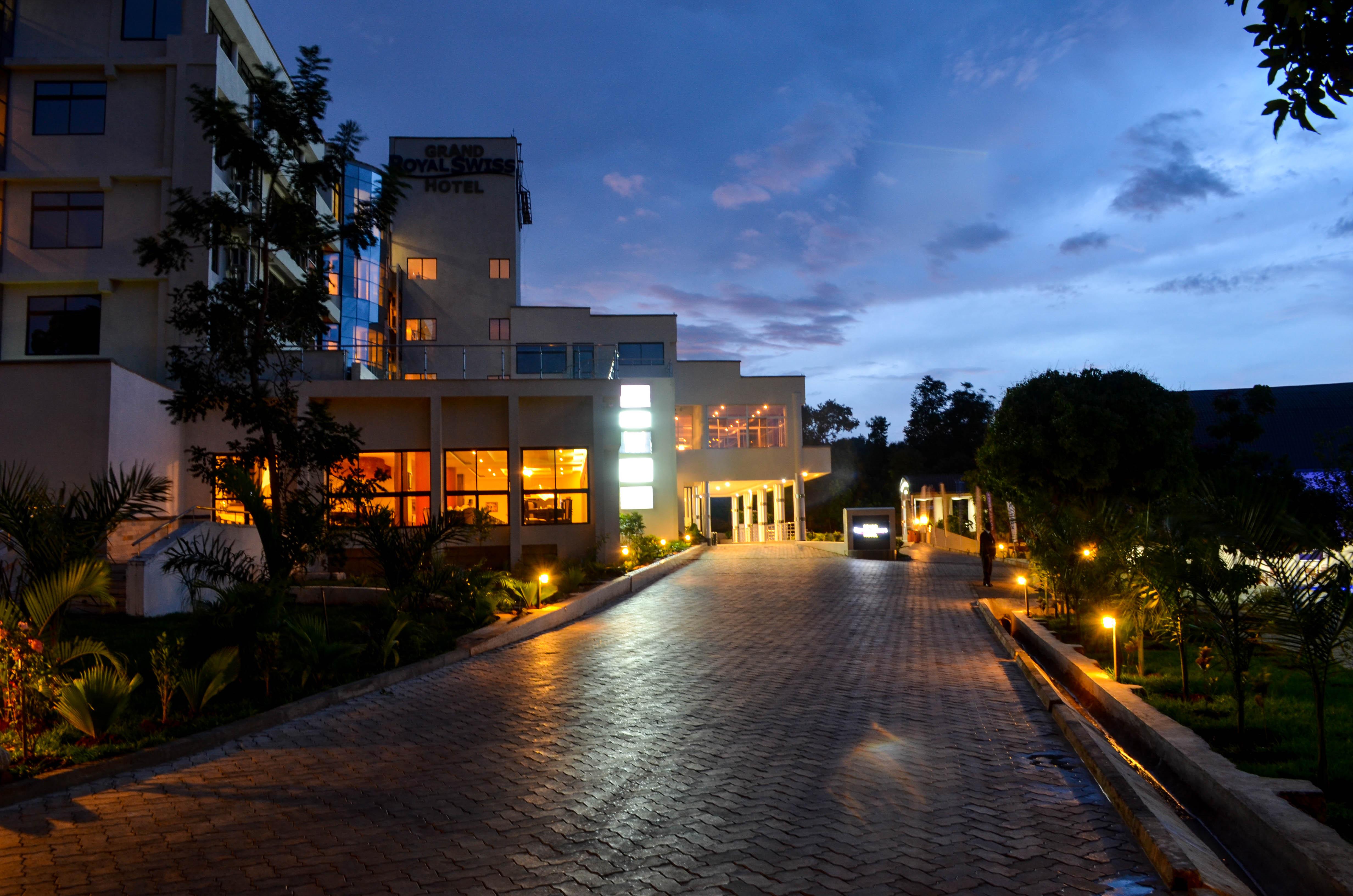 Grand Royal Swiss Hotel Kisumu Exterior photo