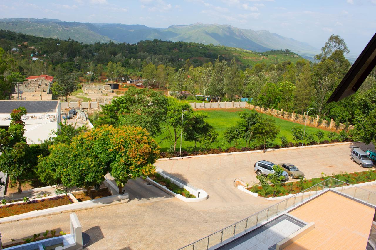 Grand Royal Swiss Hotel Kisumu Exterior photo